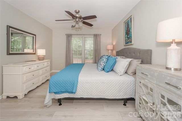 20105 Henderson Road E, Cornelius, NC 28031