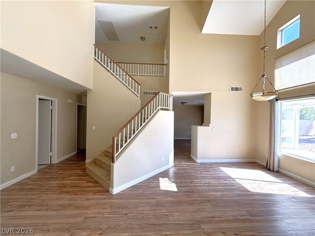 1324 Nugget Creek Drive, Las Vegas, NV 89108