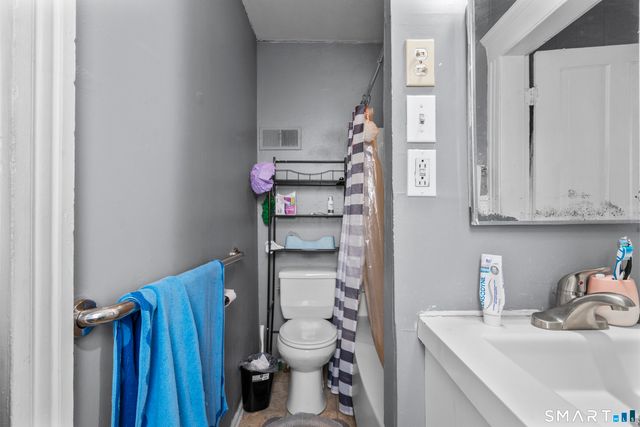 29 Whiting Avenue, Torrington, CT 06790