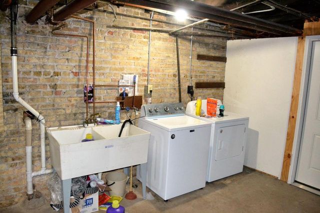 3213 Washington AVENUE, Racine, WI 53405