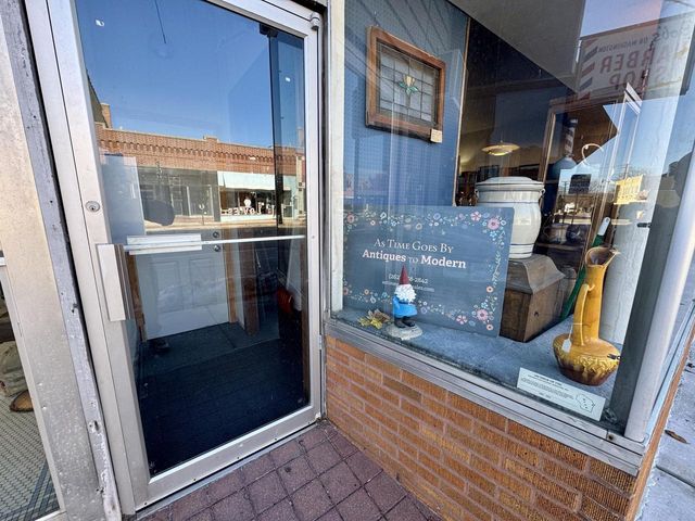 3213 Washington AVENUE, Racine, WI 53405