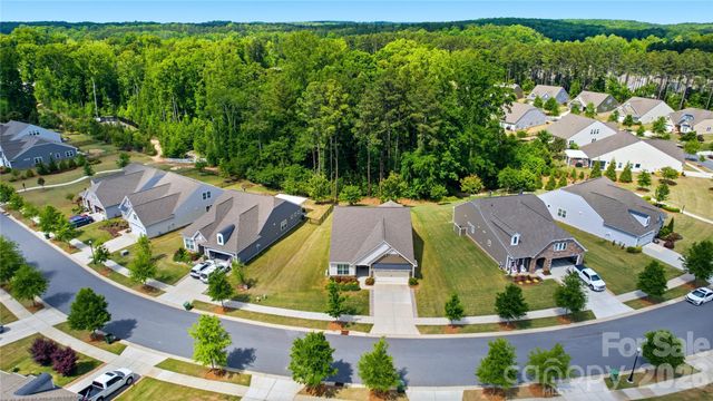 213 Picasso Trail, Mount Holly, NC 28120