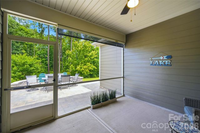 213 Picasso Trail, Mount Holly, NC 28120