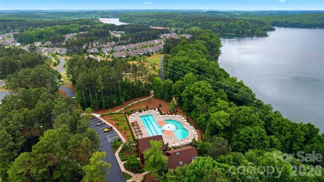 213 Picasso Trail, Mount Holly, NC 28120