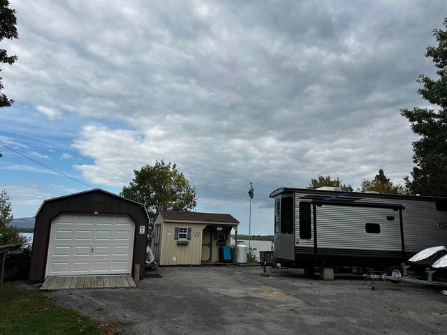 78 Way Lane Extension, Bridport, VT 05734