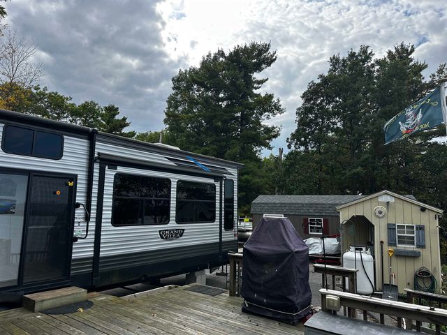 78 Way Lane Extension, Bridport, VT 05734