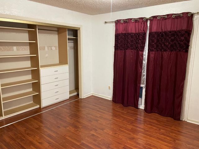 8617 Oldwoods Way, Sacramento, CA 95828
