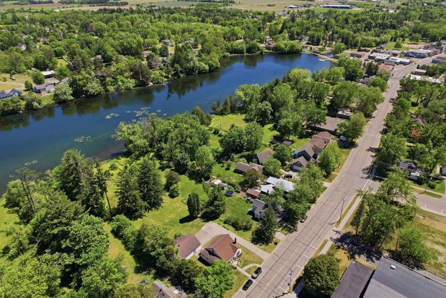 338 N MAIN STREET, Amherst, WI 54406