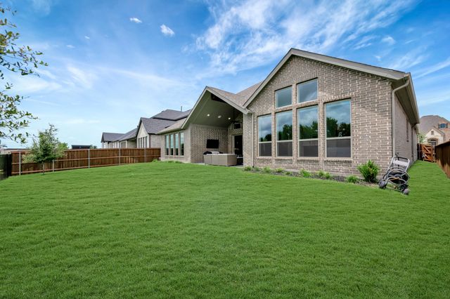 13445 Meadow Cross Drive, Fort Worth, TX 76008