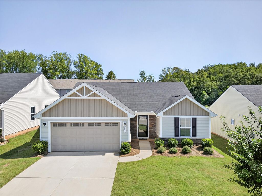 945 Riverland Woods Trl Trail, Boiling Springs, SC 29316