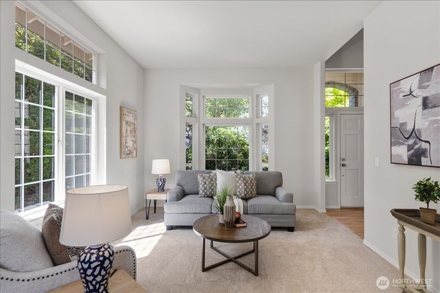 7205 NE 147th Place, Kenmore, WA 98028