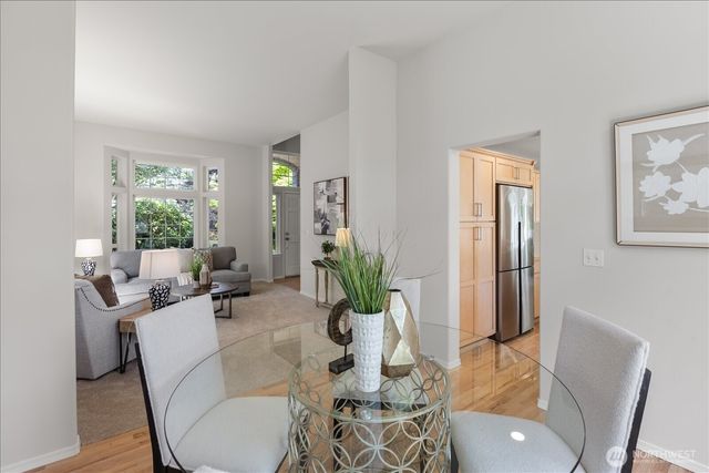 7205 NE 147th Place, Kenmore, WA 98028