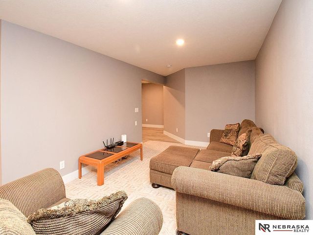 25487 County Road 30 Road, Arlington, NE 68002