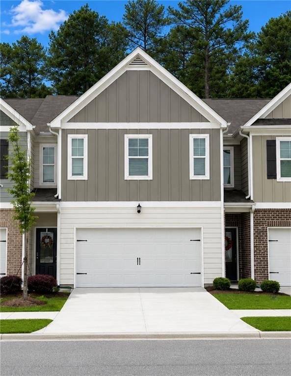 1711 Hillview Lane, Lithonia, GA 30058
