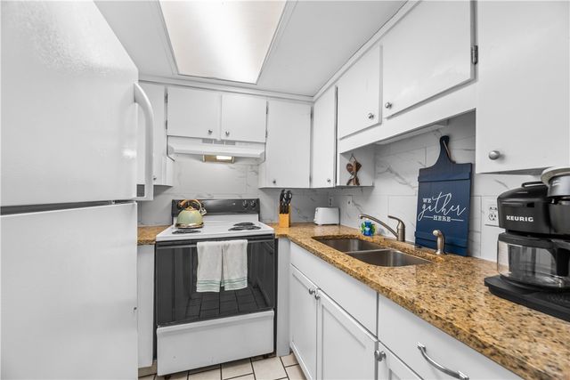 14401 Commodores Dr 101, Corpus Christi, TX 78418