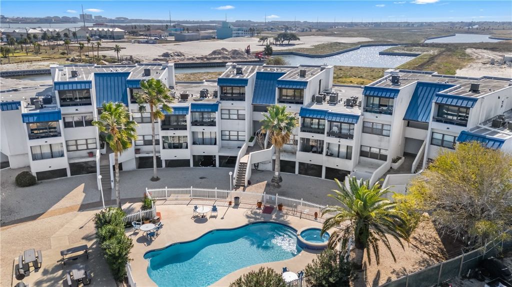 14401 Commodores Dr 101, Corpus Christi, TX 78418