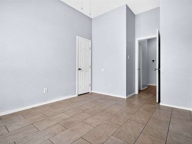 1022 Pondview Drive, Cedar Hill, TX 75104