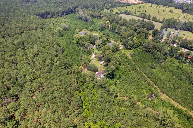 217 Joe Felder Road, Ridgeville, SC 29472