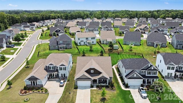 286 Heatherland Drive, Rock Hill, SC 29732