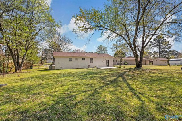 22152 Hood Street, Athens, AL 35613