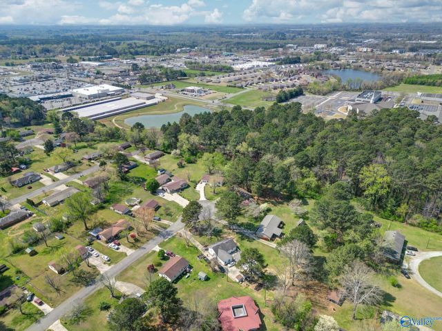 22152 Hood Street, Athens, AL 35613