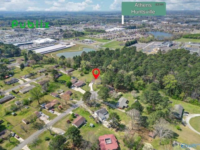22152 Hood Street, Athens, AL 35613