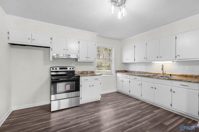 22152 Hood Street, Athens, AL 35613