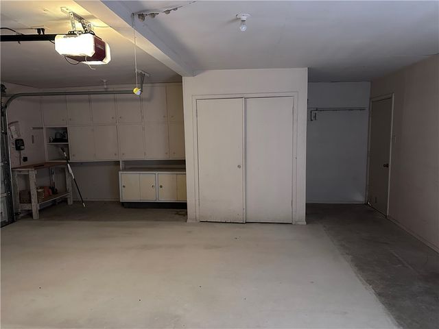 3012 Gleneagles Court, Bryan, TX 77802