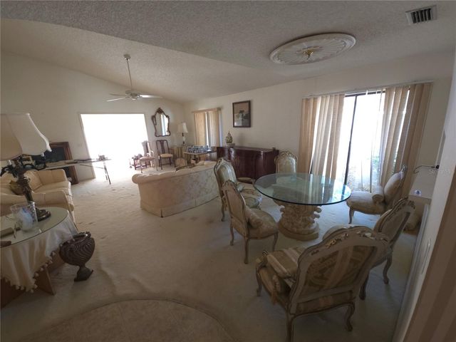 6413 MEADOWLARK LN, Bradenton, FL 34210