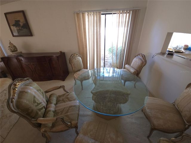 6413 MEADOWLARK LN, Bradenton, FL 34210