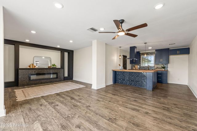 201 Brothers Road, Scott, LA 70583