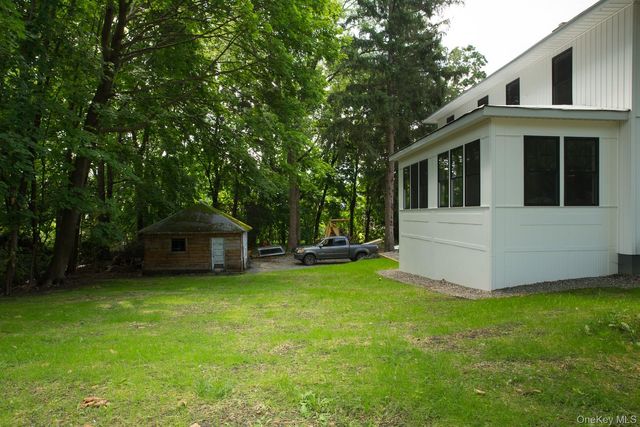 1228 NORTH Avenue B, Beacon, NY 12508
