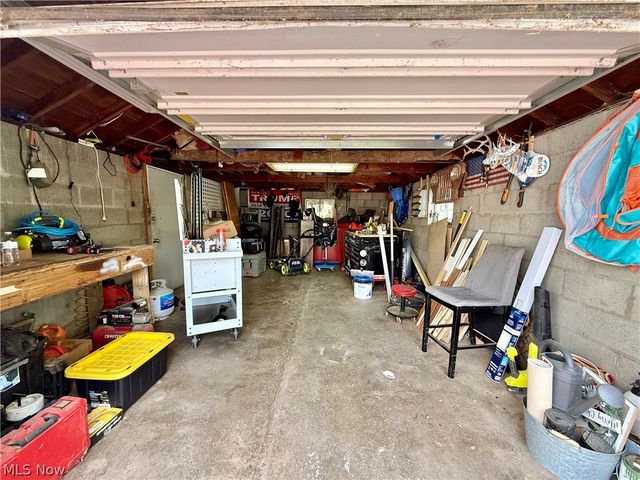 802 28th Street, Vienna, WV 26105