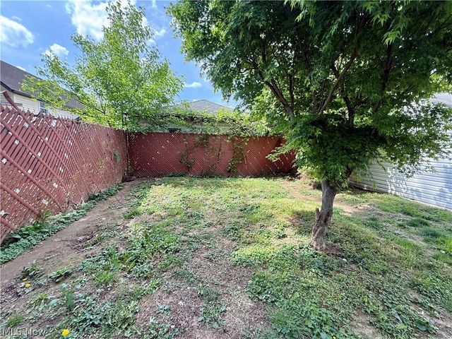 802 28th Street, Vienna, WV 26105