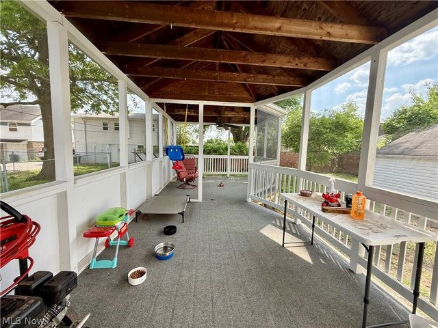 802 28th Street, Vienna, WV 26105
