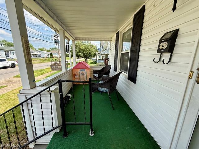 802 28th Street, Vienna, WV 26105