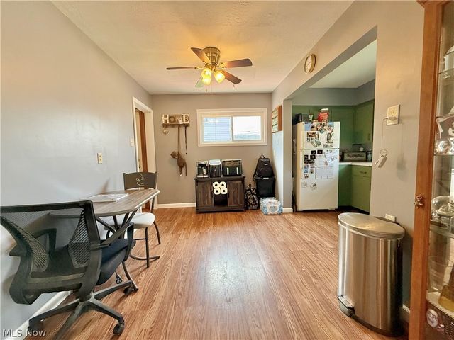802 28th Street, Vienna, WV 26105