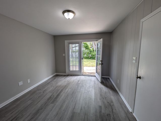 754 W 67th Avenue, Merrillville, IN 46410