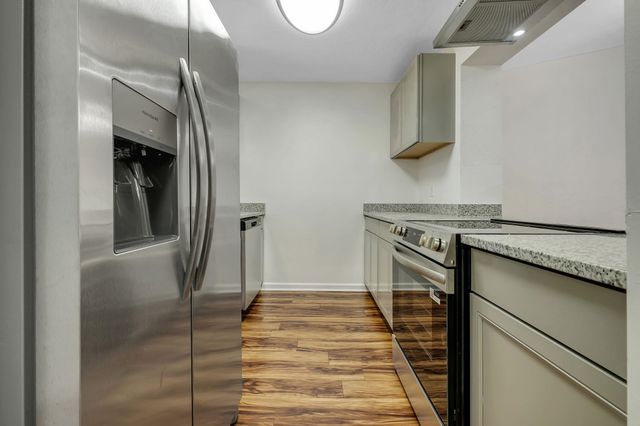 3022 HOMEWOOD Place, Tallahassee, FL 32303