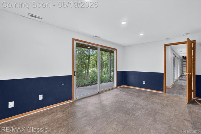12189 Gage Road, Holly Township, MI 48442