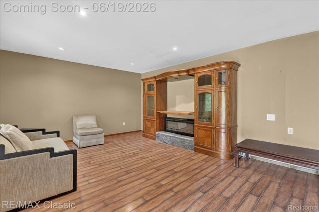 12189 Gage Road, Holly Township, MI 48442