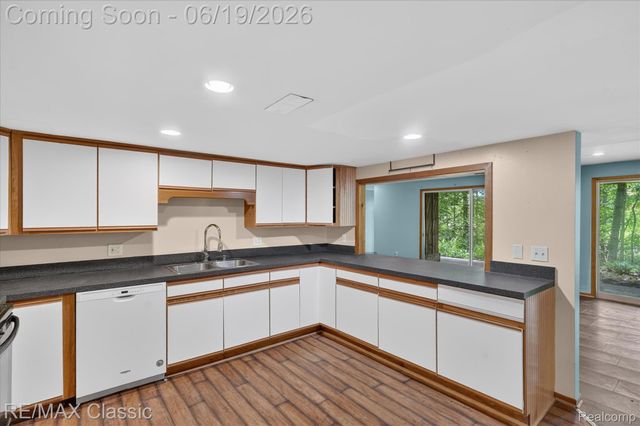 12189 Gage Road, Holly Township, MI 48442