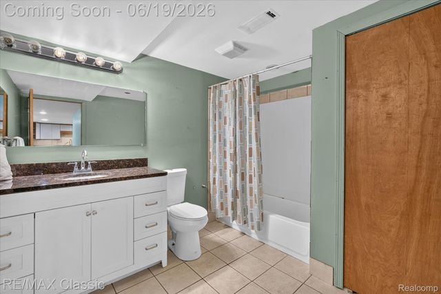 12189 Gage Road, Holly Township, MI 48442