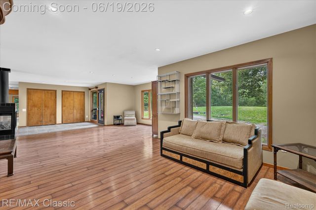 12189 Gage Road, Holly Township, MI 48442