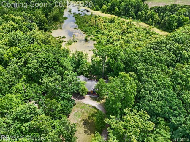 12189 Gage Road, Holly Township, MI 48442
