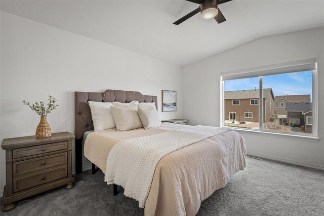 6678 Cumbre Vista Way, Colorado Springs, CO 80924