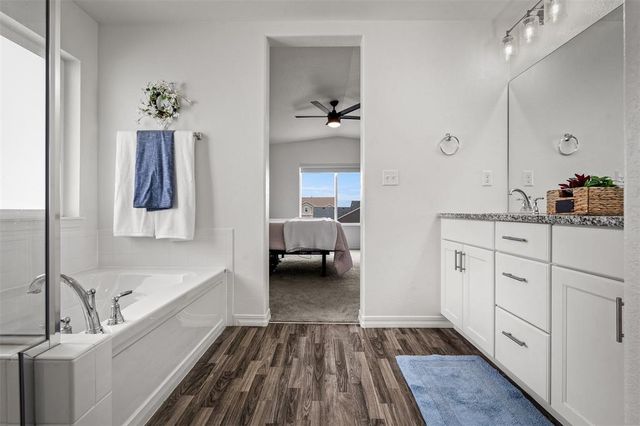 6678 Cumbre Vista Way, Colorado Springs, CO 80924