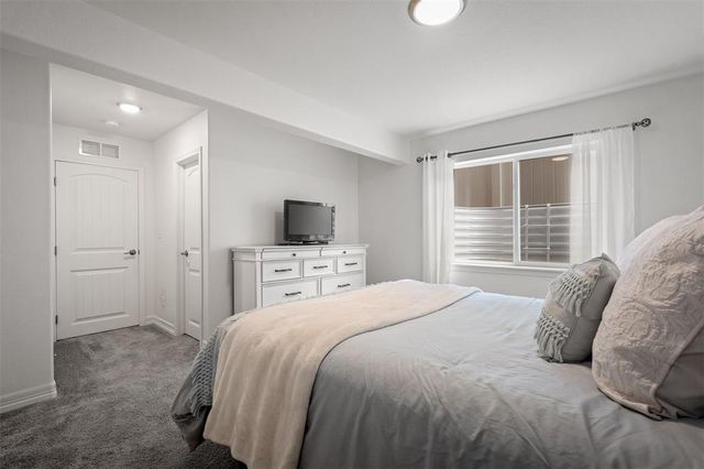 6678 Cumbre Vista Way, Colorado Springs, CO 80924