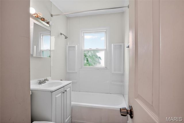 7220 Teal Avenue, St Louis, MO 63133