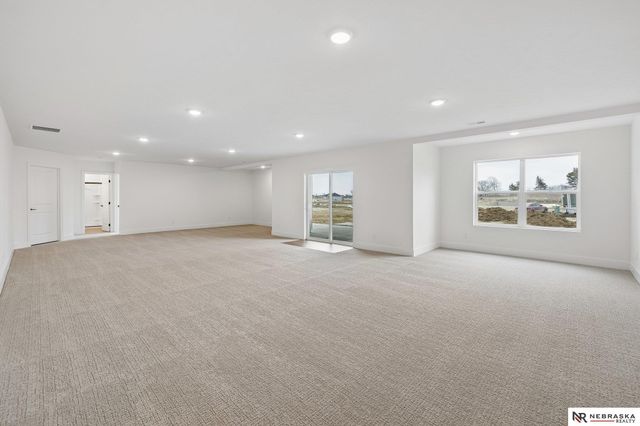 12509 S 89th Street, Papillion, NE 68046